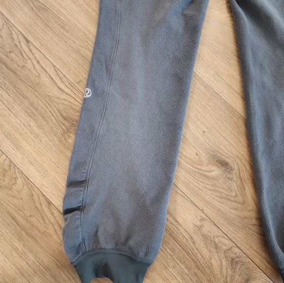 Lululemon sherpa sweatpants - Picture 7 of 9